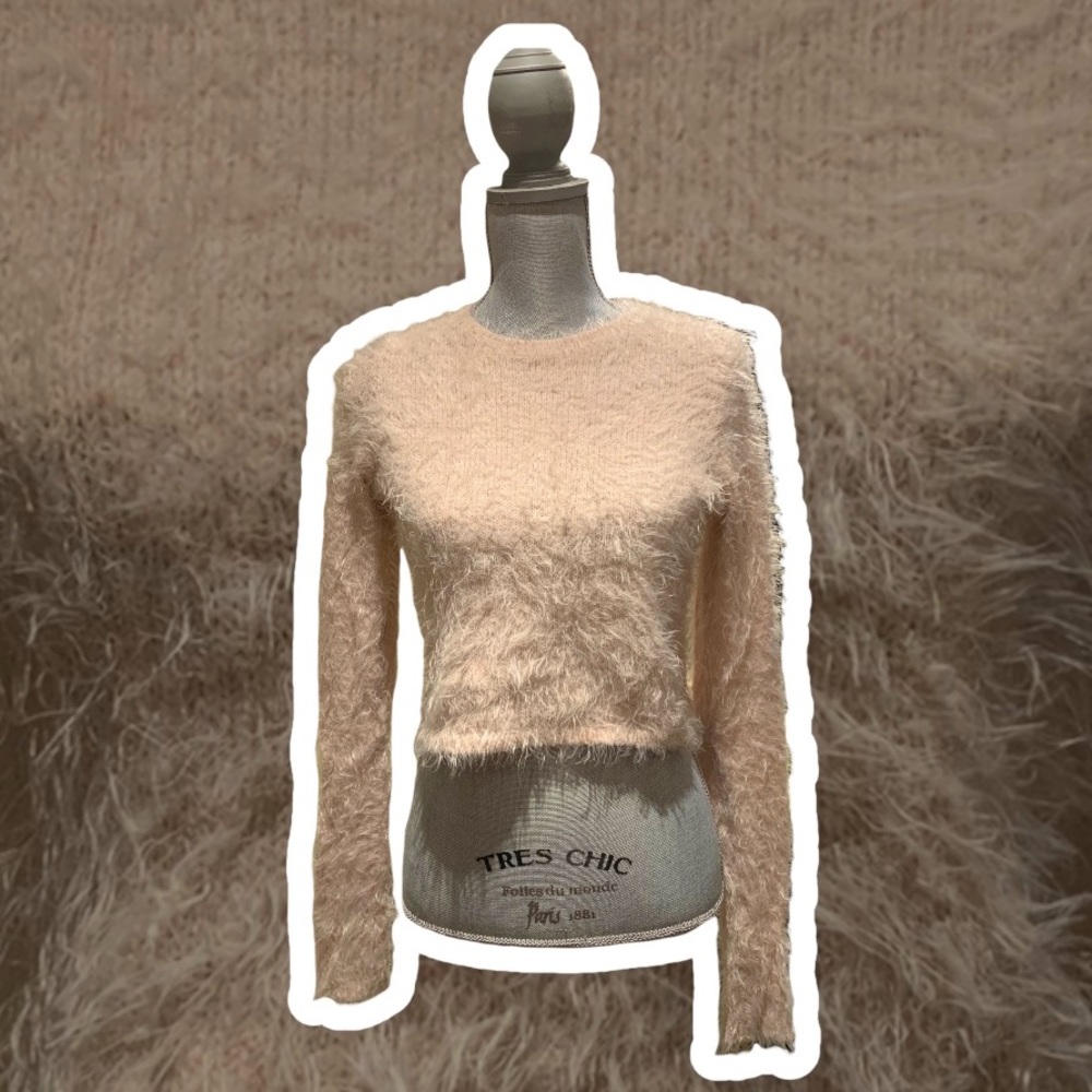 Abercrombie & Fitch Furry SOFT Sweater